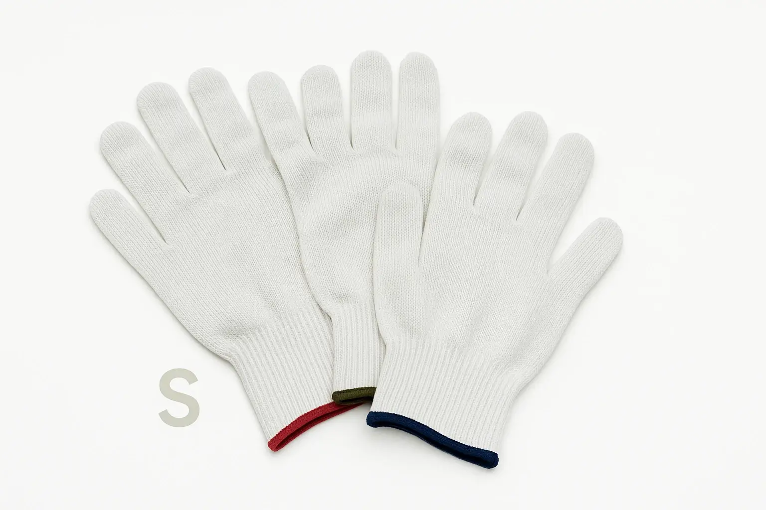 Professional Cut-Resistant Gloves — Small (Level 5)